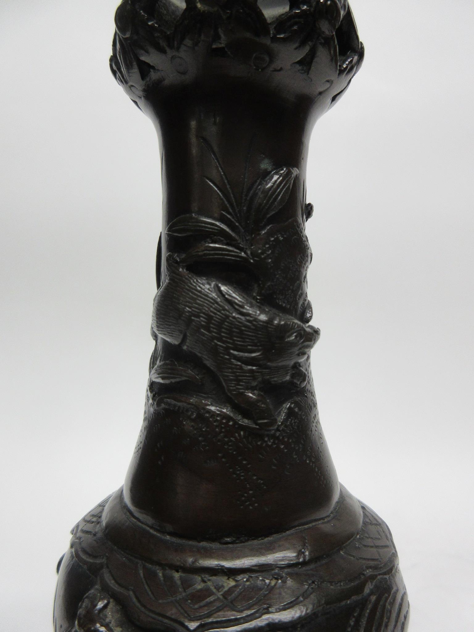 Oriental bronze candlestick with applied decoration of turtles and dragons, 31cm high - Image 5 of 8