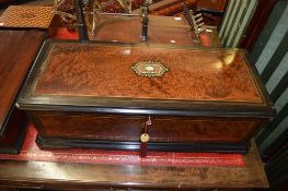 Fine late 19th century burr walnut ebonised cased musical box "Mandoline Piccolo" with four