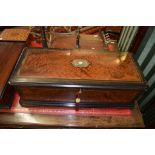 Fine late 19th century burr walnut ebonised cased musical box "Mandoline Piccolo" with four