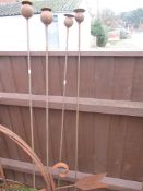 PAIR OF SMALLER METAL FLOWER ON STICK GARDEN ORNAMENTS, EACH APPROX 146CM