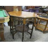 EDWARDIAN MAHOGANY OCTAGONAL OCCASIONAL TABLE, 76CM WIDE