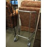 INVALID WALKER, 44CM WIDE