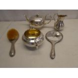 Sterling silver 3 part tea service, melon shaped tea pot with engraved decoration Daniel Charles