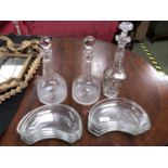 Quantity of glasswares including pair Edwardian decanters, and salad plates