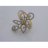 14ct Yellow gold diamond ring in the form of a flower size N