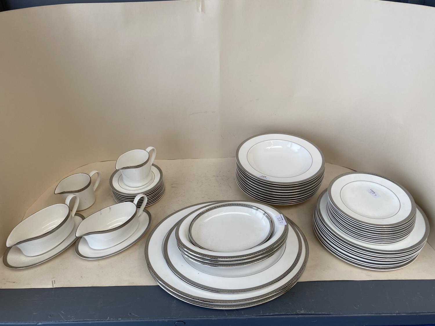 Royal Worcester Corinth Platinum modern dinner service, 10 place setting plus platters and dishes, - Image 5 of 6