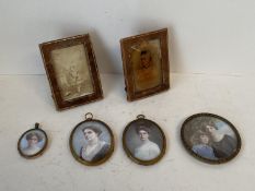 4 circular/oval miniatures of Edwardian ladies in brass frames & 2 square leather frames. Early