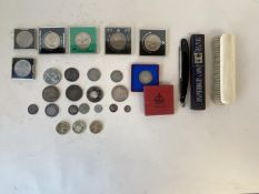 Approx. 24 coins and commemorative medals (presumed all silver; aggregate weight 21 oz 600g) and a