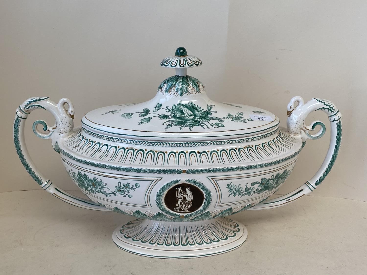 Large French early C19th French lidded tureen on a matching base by Veuve Perrin (1748-1803) - Image 6 of 8