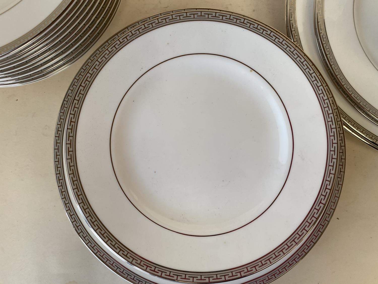 Royal Worcester Corinth Platinum modern dinner service, 10 place setting plus platters and dishes, - Image 2 of 6