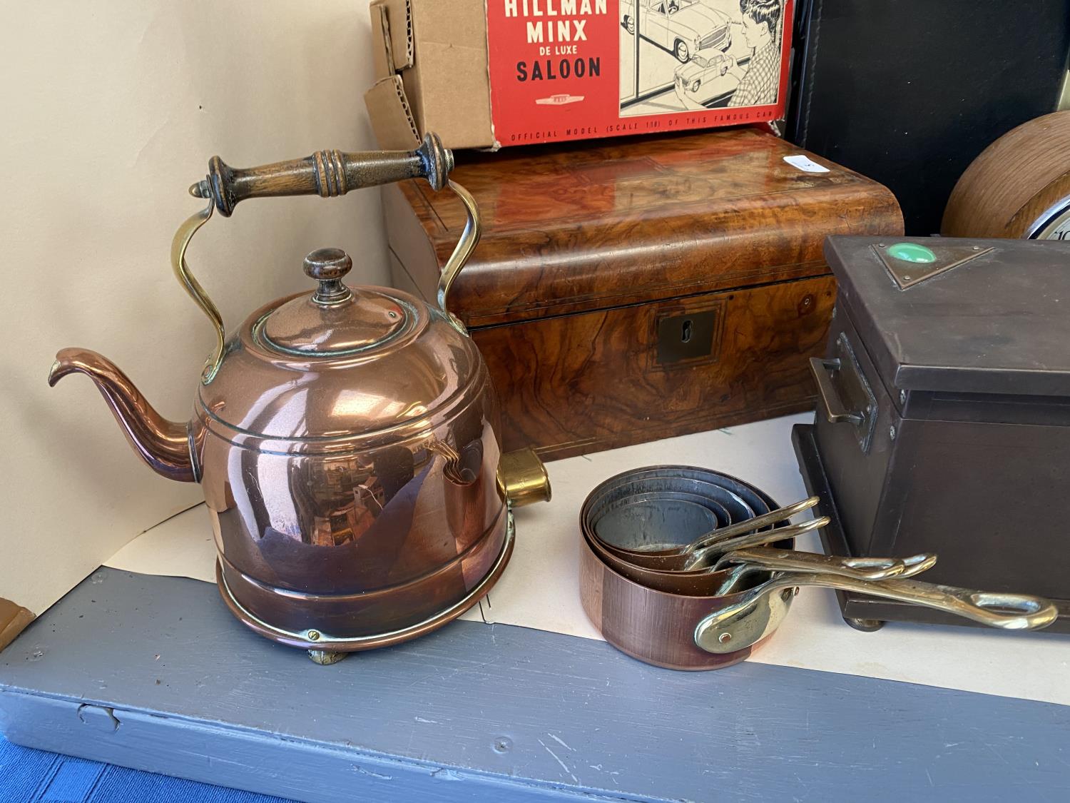 Qty of items to include: vintage telephone, brasswares, clock, Hillman Mix electric scale model, - Image 10 of 10