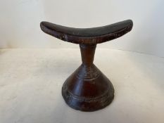 19th century Ethiopian Kaffa tribal carved neck rest, upon a turned conical support, 6” inches high