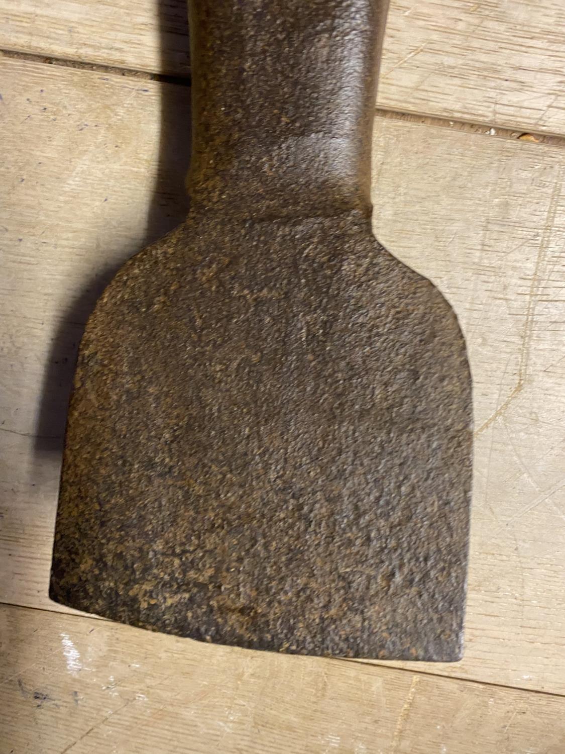 Vintage pine handled peat shovel - Image 3 of 5