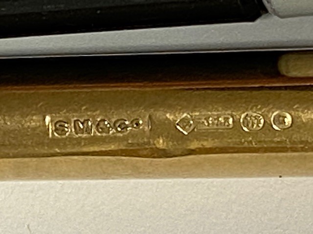 9 carat gold vesta case, pencil (S Mordan) cigar piercer - Image 7 of 10