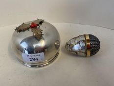 Stewart Devlin, Hallmarked silver "Surprise Christmas Pudding" opening to reveal a Scottish Military