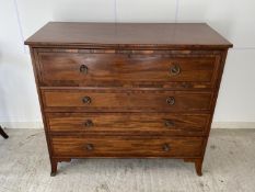 Good quality Regency cross banded mahogany secretaire chest of 4 drawers, the top opening to