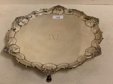 Hallmarked silver circular salver with gadrooned and scallop edge 32cm diam, London 1901,