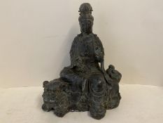 Verdi grated bronze Guangin seated Buddha, 29cmH )(condition - small chips to base)