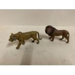 Cold painted bronze figure of a tiger, and a male lion (2) approx 6cmH