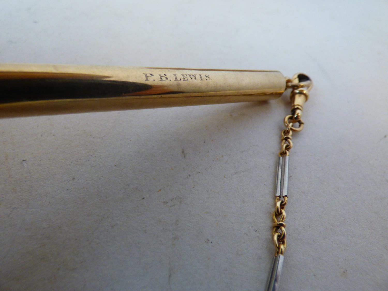 9 carat gold vesta case, pencil (S Mordan) cigar piercer - Image 4 of 10