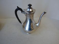 Hallmarked silver coffee pot 18cm, Sheffield 1915, 20ozt gross including handle, 24cmH,