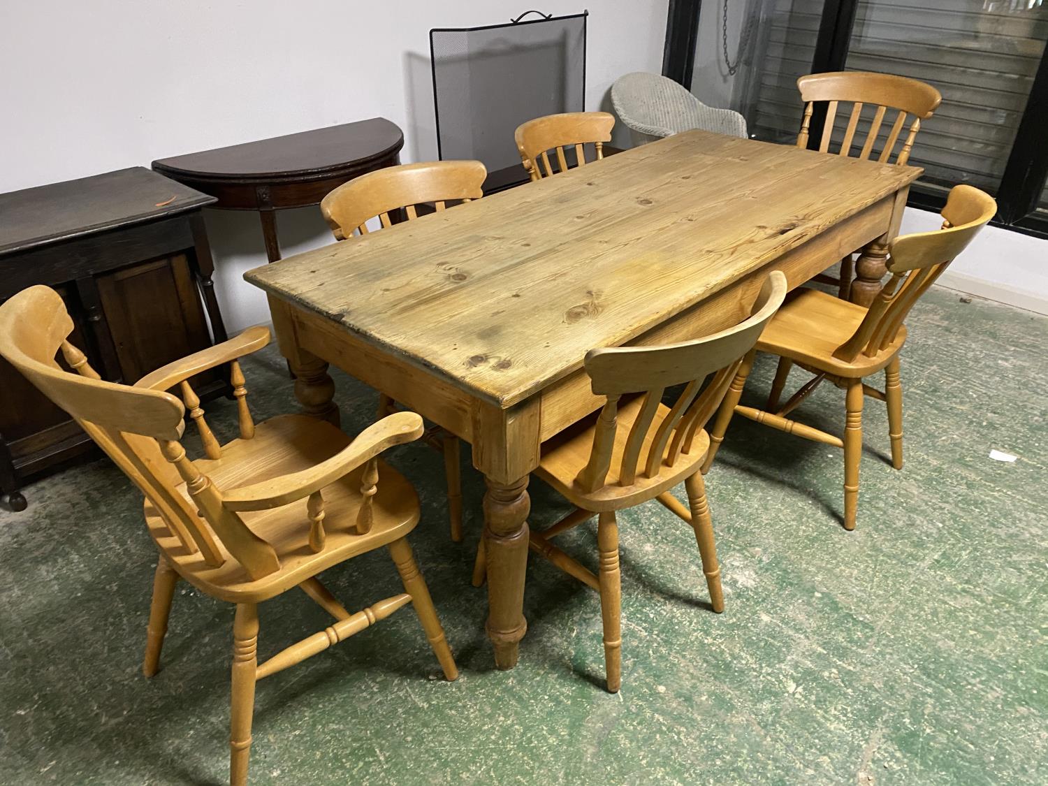 Pine kitchen table, rectangular, 180x82cm, & 6 modern stick back kitchen chairs (Condition: some - Image 2 of 4