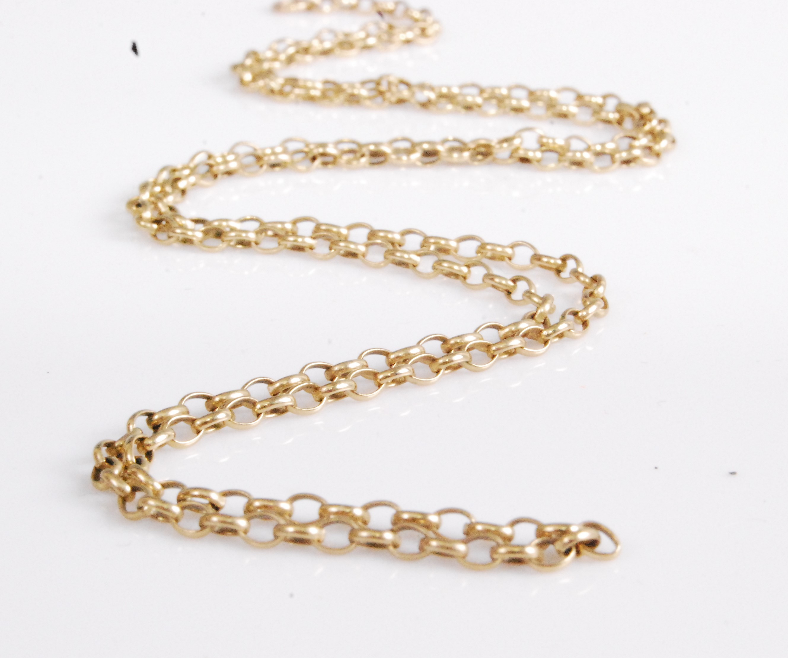 9ct White Gold Fine Belcher Chain Necklace – 16, 18, Or 20 Inches – Delicate Pendant Necklace