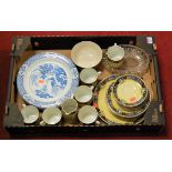 A box of miscellaneous china and glassware to include part tea service, blue & white plates etc