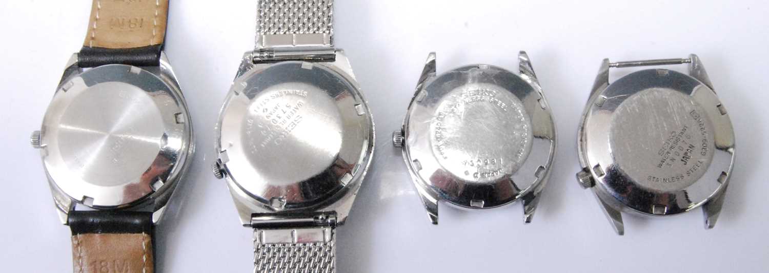 A Seiko 5 Sports gent's steel cased automatic wristwatch, having signed peach dial, day-date - Image 2 of 2