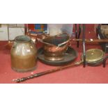 A collection of miscellaneous metalware, to include copper helmet shaped coal scuttle, another