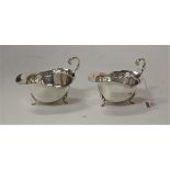 A pair of 18th century style silver sauceboats, 6.1oz, Birmingham 1932, h.9cm