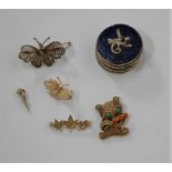 Assorted costume jewellery, to include filigree worked butterfly brooch, silver and lapis lazuli