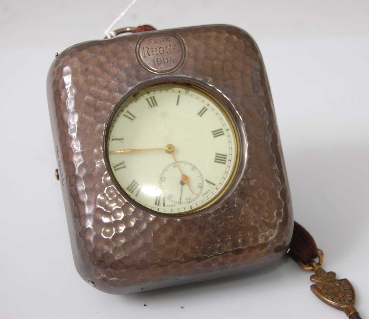 A George V gent's silver cased open faced pocket watch, having engine turned back cover, keyless
