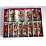 14 various loose Elastolin composition Gordon Highlanders figures, with officer, drum major, bagpipe