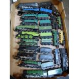 Large tray containing 18 tank and tender locos, LNER outline, mixed liveries, many repainted,