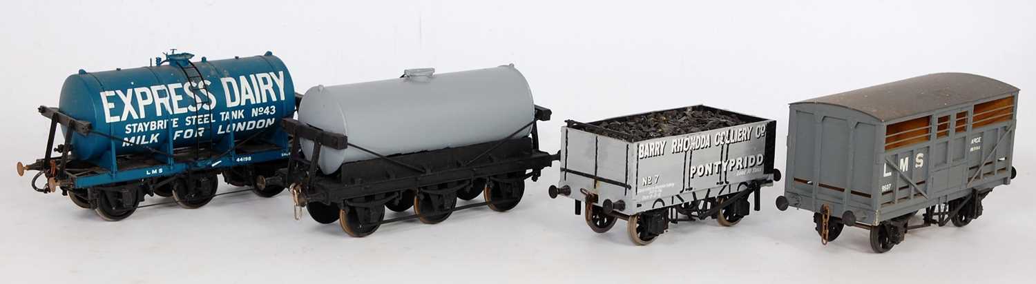 4 kit built wagons Slaters "Express Dairy" milk tank LMS cattle "Barry Rhondda" mineral (G) and a