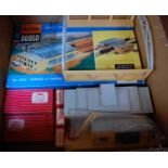 Part assembled Hornby Dublo No. 5083 terminal/through station, contents not checked (G-B), goods