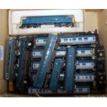 Tray containing quantity of loose N gauge items by mixed makers, BR blue class 37 diesel, and 2