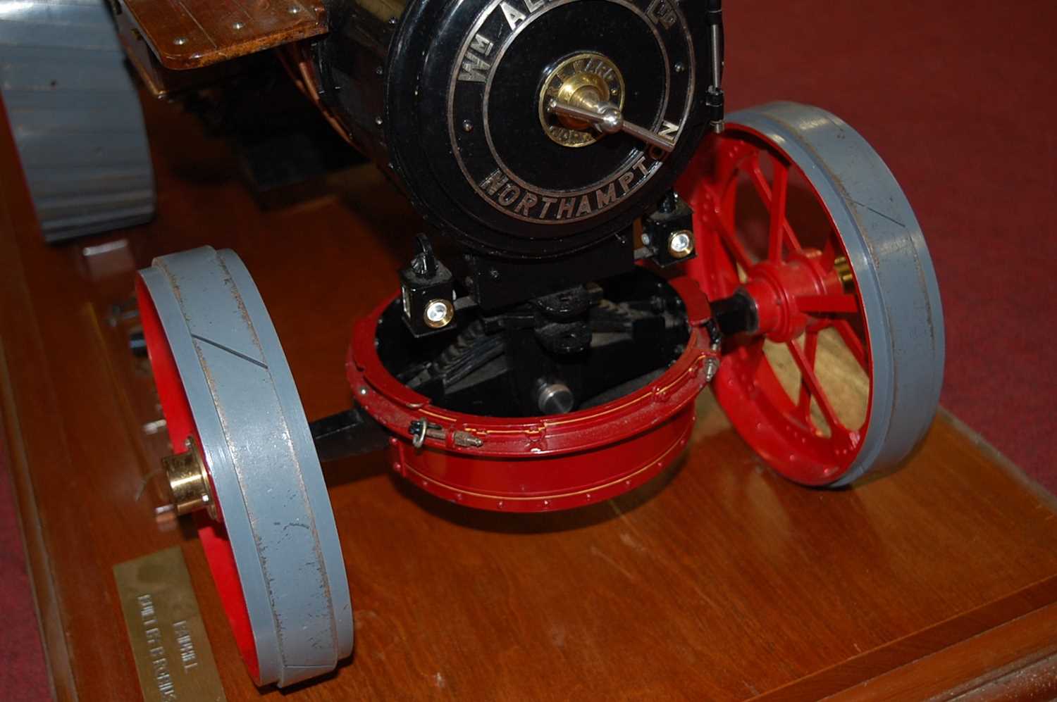 An exhibition quality 1½" scale Allchin agricultural traction engine, as built to WJ Hughes - Image 15 of 24