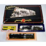 Tray containing selection of American H0 items, Bachmann Spectrum Pennsylvania RR K4 engine and