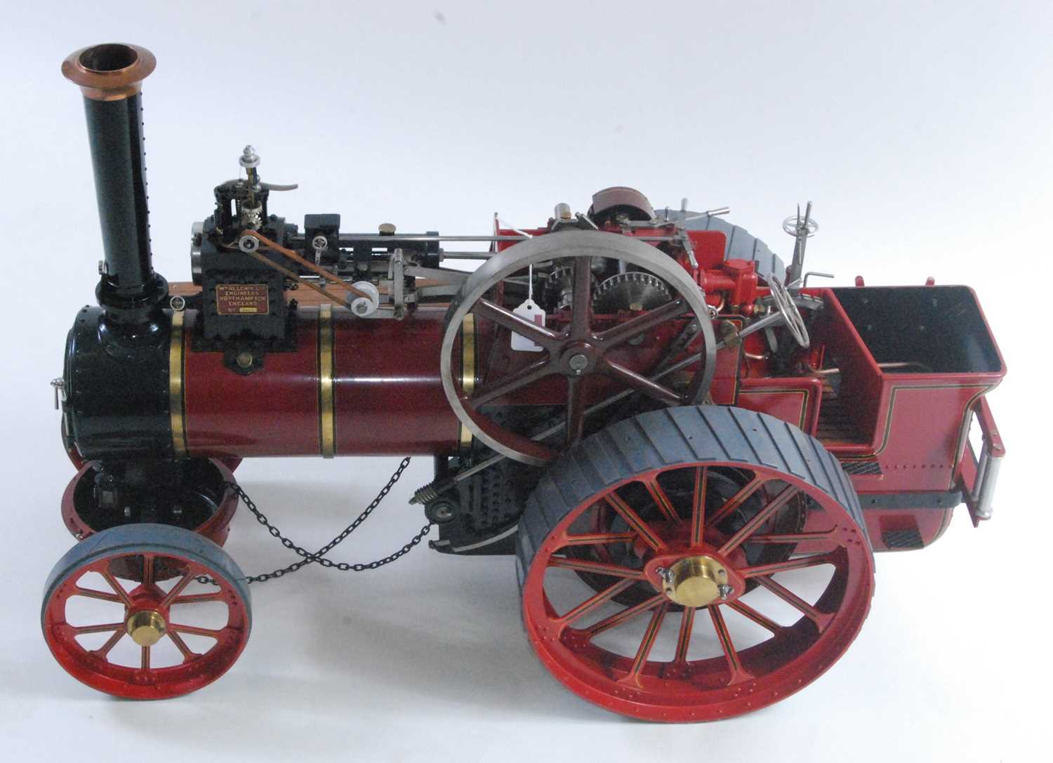 An exhibition quality 1½" scale Allchin agricultural traction engine, as built to WJ Hughes - Image 5 of 24