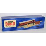 A Hornby Dublo TPO mail van set (no mailbags), some marks to coachsides (FG), No. 4620 matt red