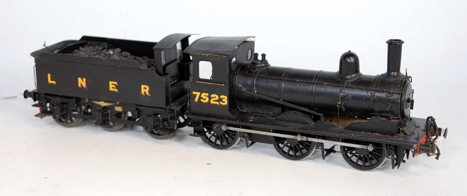 Alan Gibson brass/whitemetal kit built class J15 engine and tender semi-gloss black LNER No. 7523,