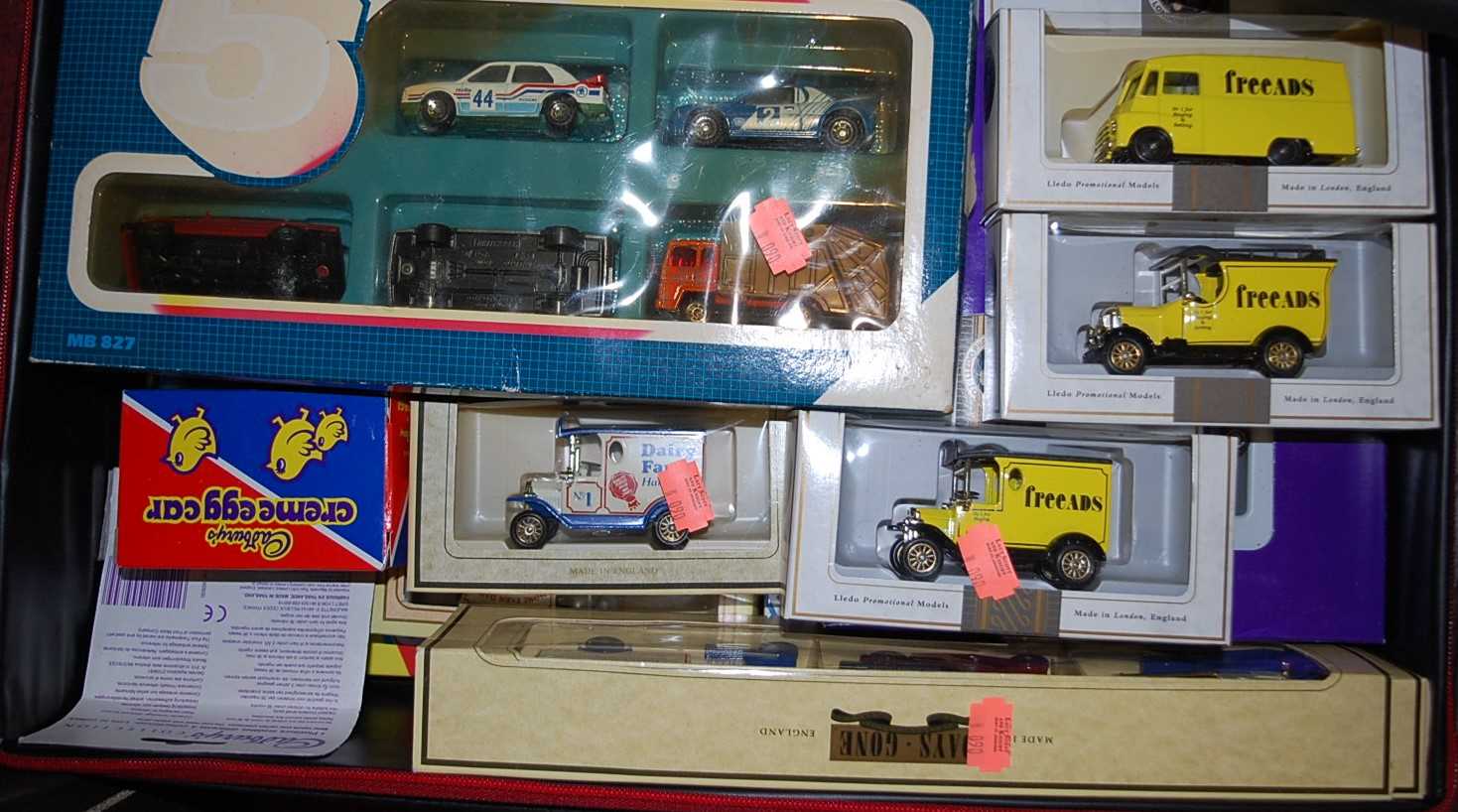 One box containing a quantity of modern issue diecast to include Matchbox No. 5 sets, Lledo Days