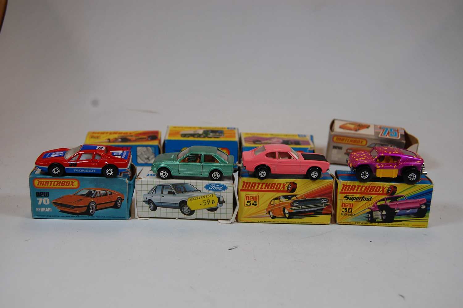 One box containing a quantity of Matchbox Superfast and other Matchbox diecast and a Spot-On by - Bild 5 aus 8