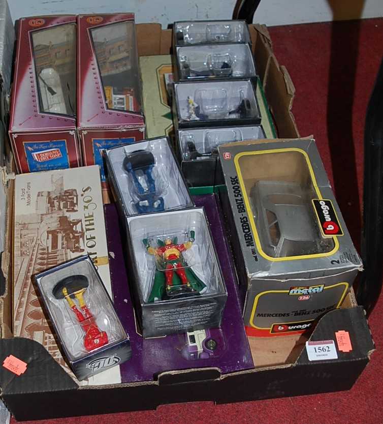 One box containing various modern issue diecast to include Bburago, Mercedes Benz, Lledo Days