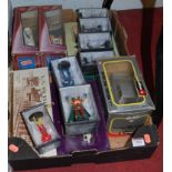 One box containing various modern issue diecast to include Bburago, Mercedes Benz, Lledo Days