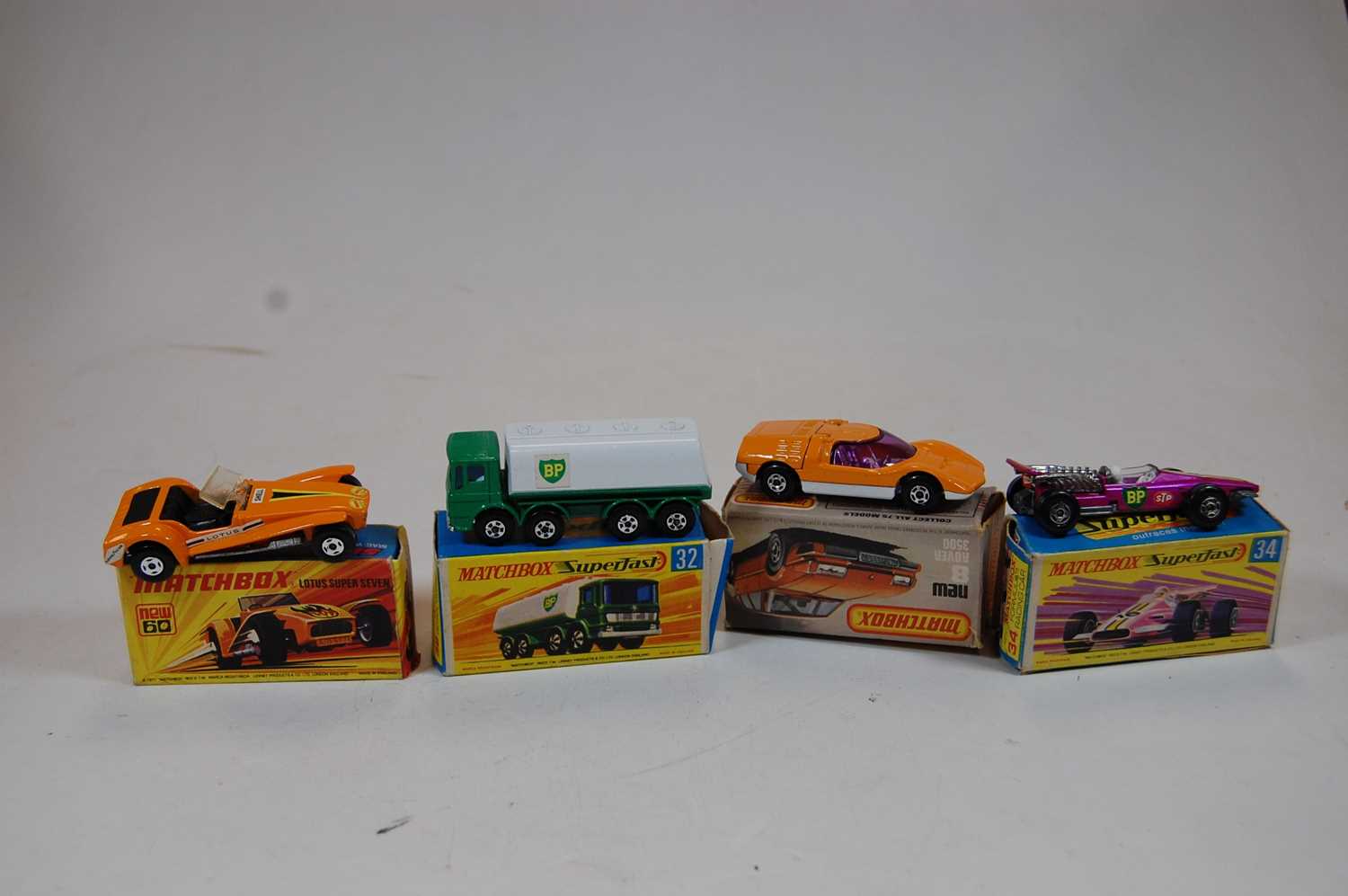 One box containing a quantity of Matchbox Superfast and other Matchbox diecast and a Spot-On by - Bild 6 aus 8