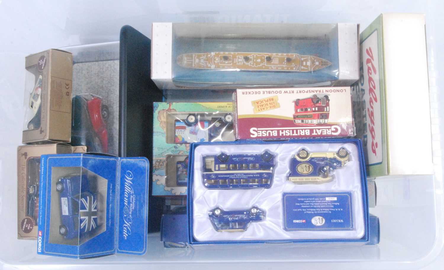 Two boxes containing a mixed quantity of various mixed scale diecasts, mainly modern issue release - Image 2 of 2