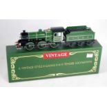 Vintage trains 0-6-0 loco and tender LNER J class, green no. 8262 (NM-BM) with instructions